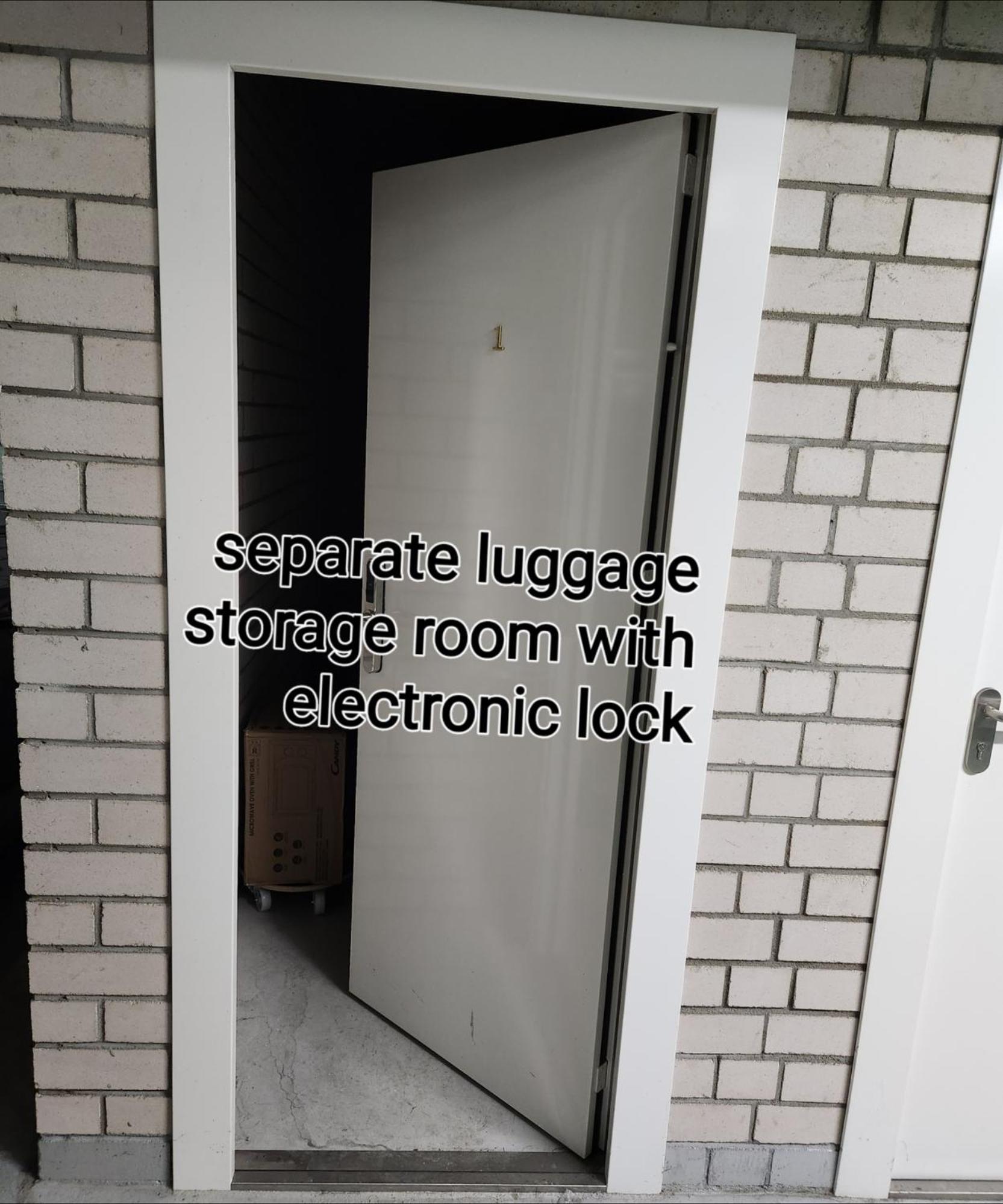 Happy Inn Egle, Self Check-In-24-7, A-C, Parking-In-The-Underground-Garage VNO Exteriér fotografie